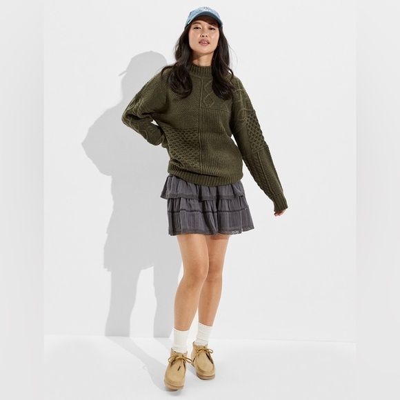 American Eagle Outfitters Soft and Cozy Mixed Stitch Pullover Sweater in Green - Picture 3 of 7